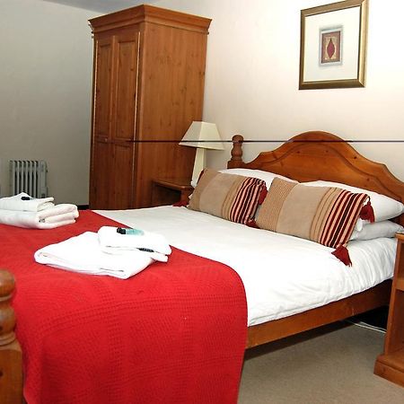 Old Post Office Hotel Shrewsbury Bagian luar foto
